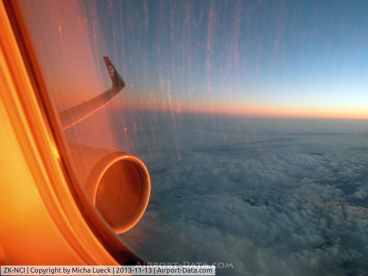 ZK-NCI, 1994 Boeing 767-319 C/N 26913, Sunrise (PVG-AKL)