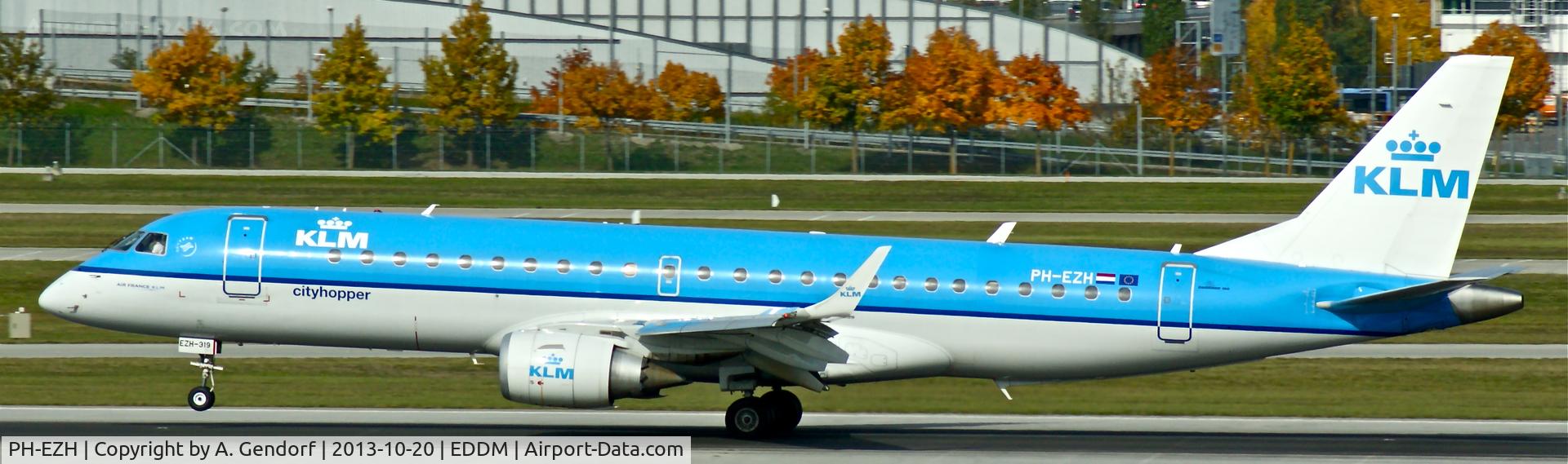 PH-EZH, 2009 Embraer 190LR (ERJ-190-100LR) C/N 19000319, KLM Cityhopper, is landing on RWY 26L at München(EDDM)
