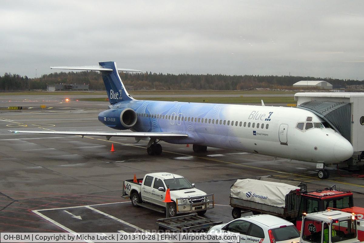 OH-BLM, 2001 Boeing 717-23S C/N 55066, At Vantaa