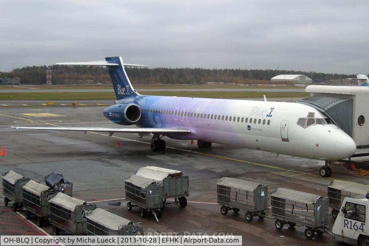 OH-BLQ, 2001 Boeing 717-2S3 C/N 55067, At Vantaa