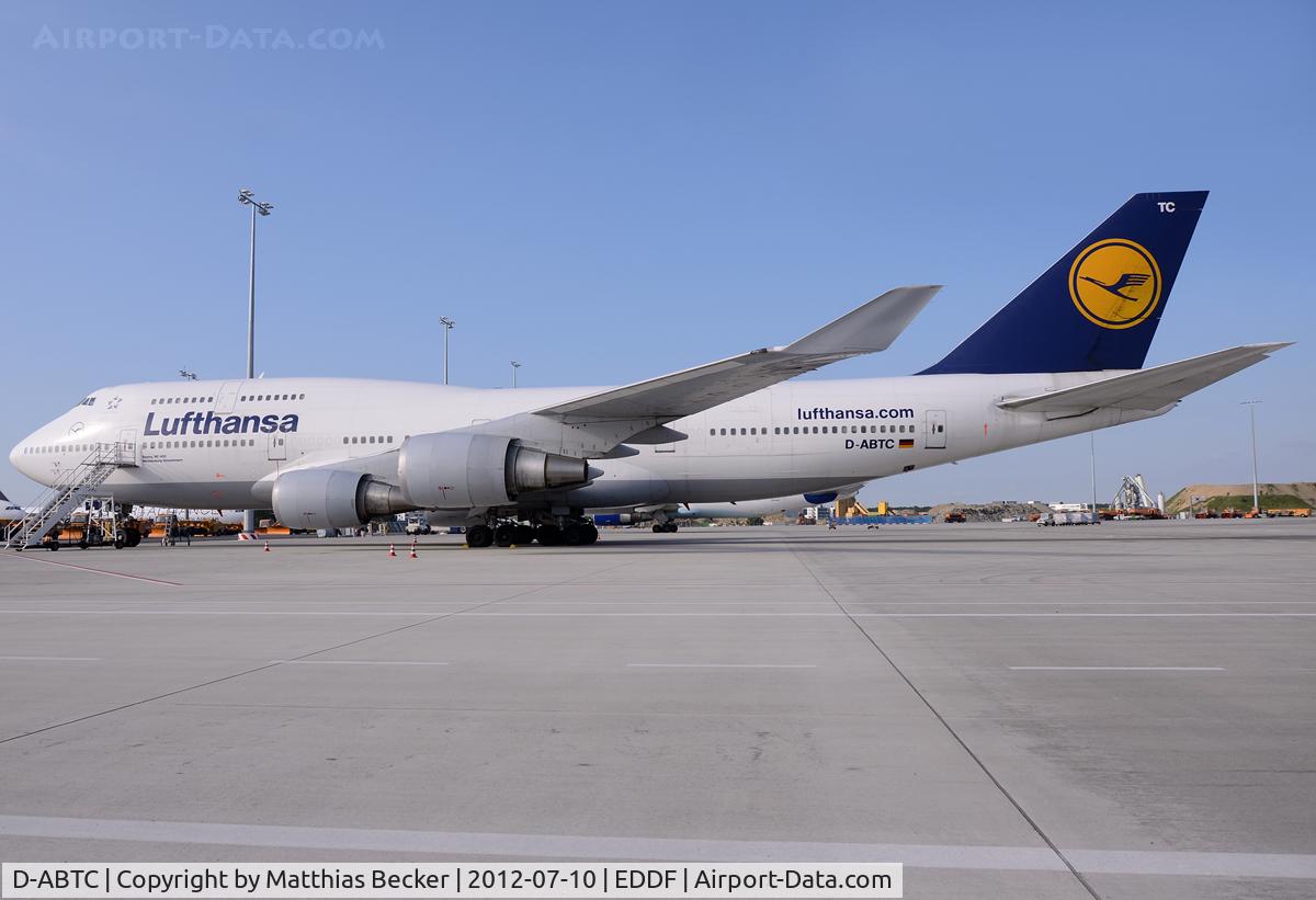 D-ABTC, 1990 Boeing 747-430M C/N 24287, D-ABTC