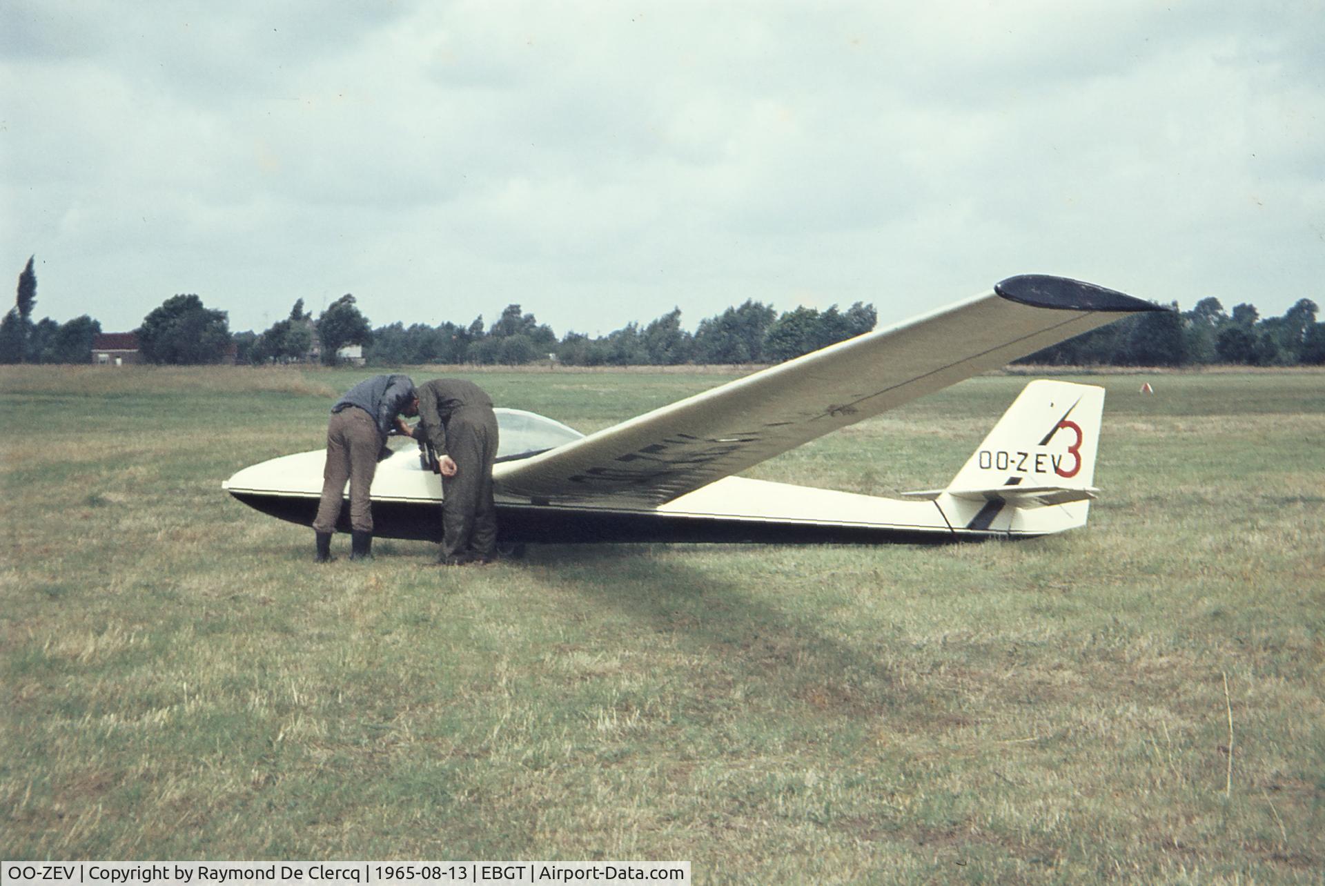 OO-ZEV, NV Vliegtuigbouw Sagitta C/N 09, Gent  13-8-1965