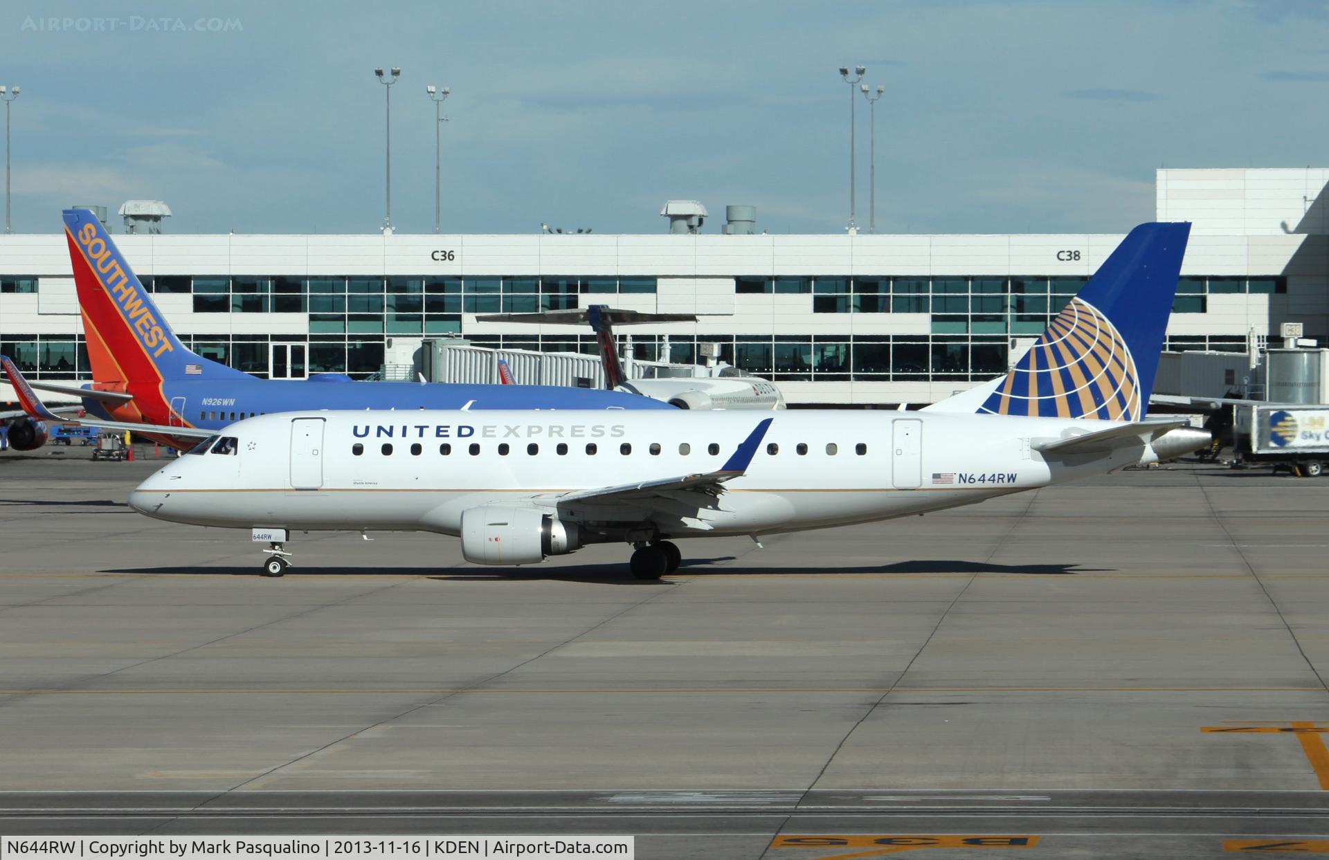 N644RW, 2004 Embraer 170SE (ERJ-170-100SE) C/N 17000061, ERJ 170-100 SE