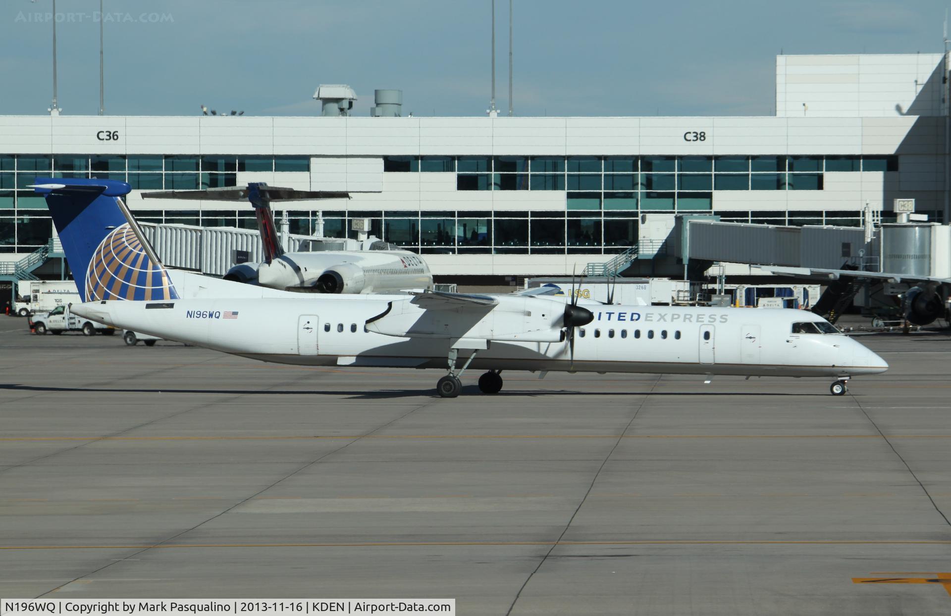 N196WQ, 2008 Bombardier DHC-8-402 Dash 8 C/N 4196, DHC-8-402