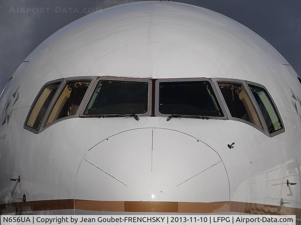 N656UA, 1992 Boeing 767-322 C/N 25394, UNITED