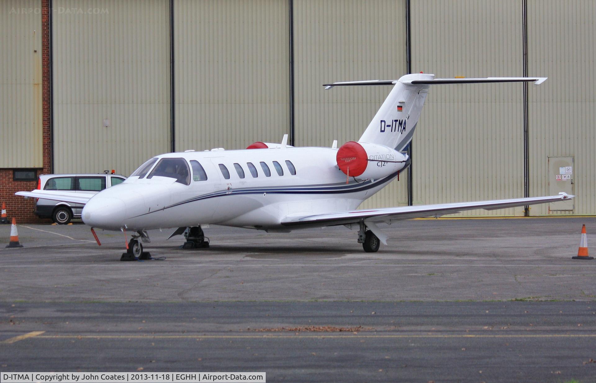 D-ITMA, 2008 Cessna 525A CitationJet CJ2+ C/N 525A-0389, Visiting Signatures