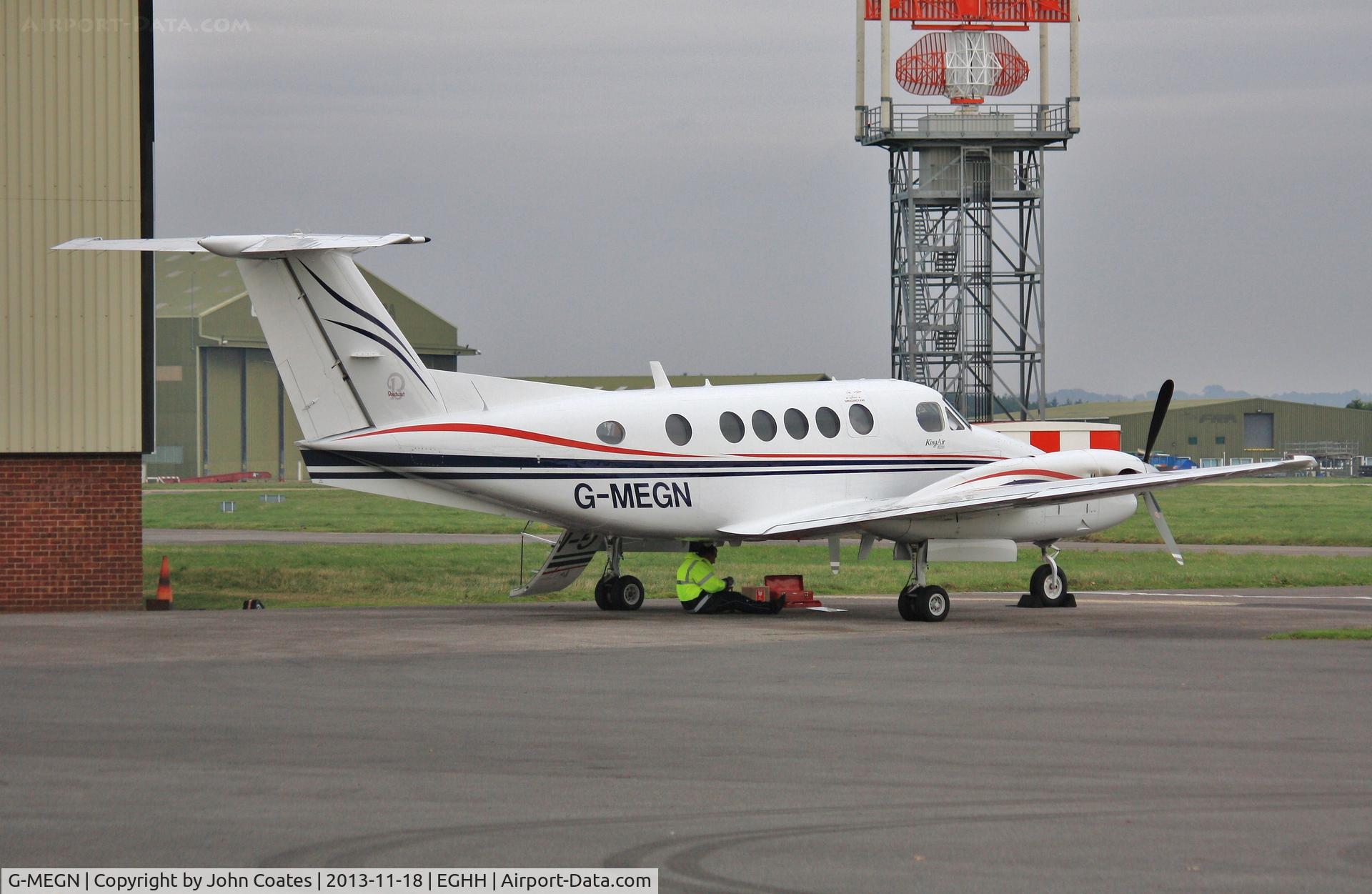 G-MEGN, 1995 Beech B200 Super King Air King Air C/N BB-1518, Visitor at Signatures