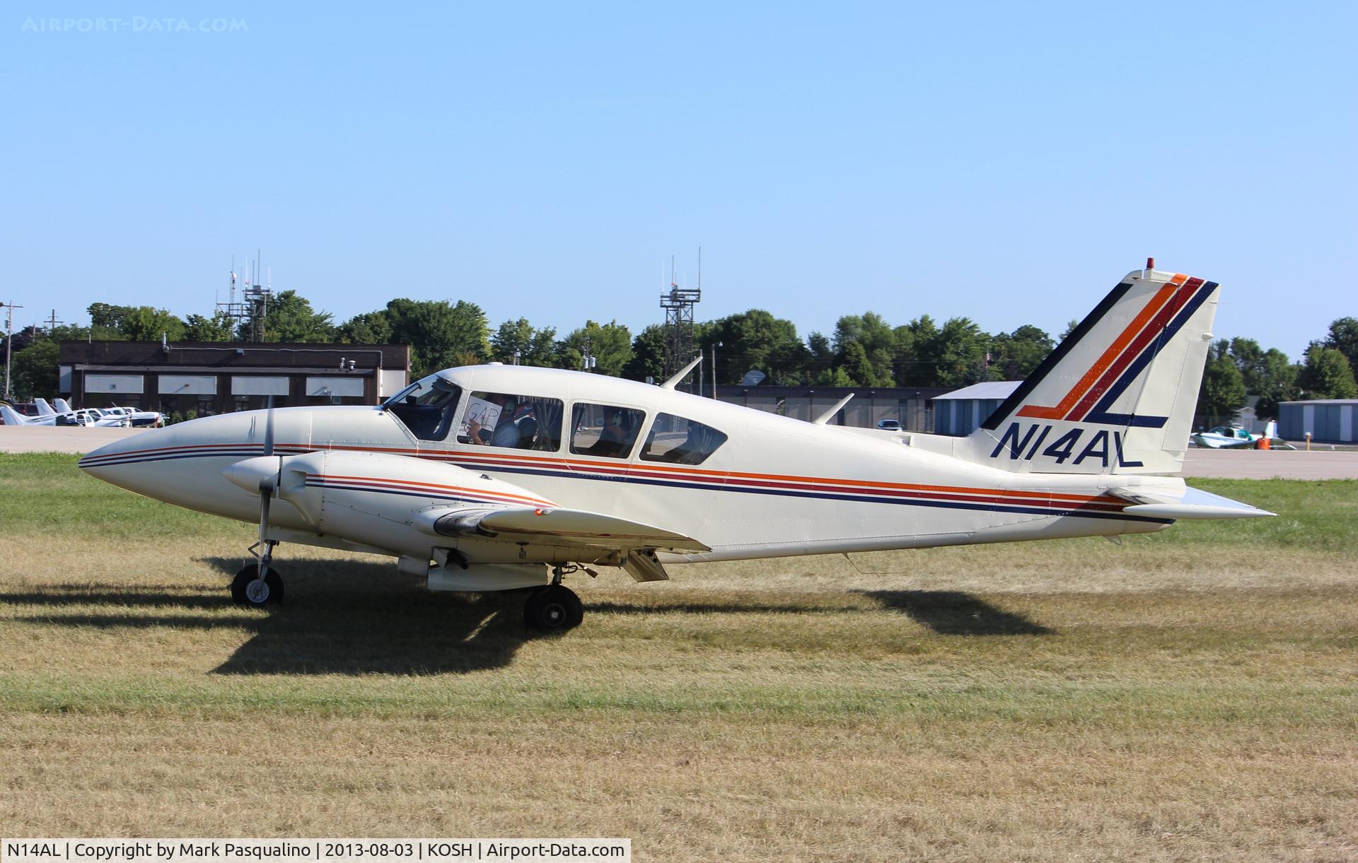 N14AL, 1977 Piper PA-23-250 C/N 27-7754113, Piper PA-23-250
