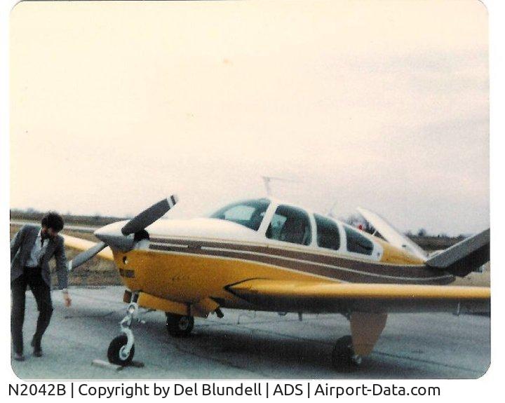 N2042B, 1978 Beech V35B Bonanza C/N D-10185, This airplane is actually a 1979 V35. I leased it in the early eighties.