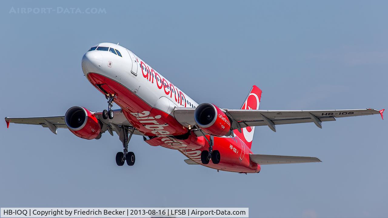 HB-IOQ, 2008 Airbus A320-214 C/N 3422, departure from Basel