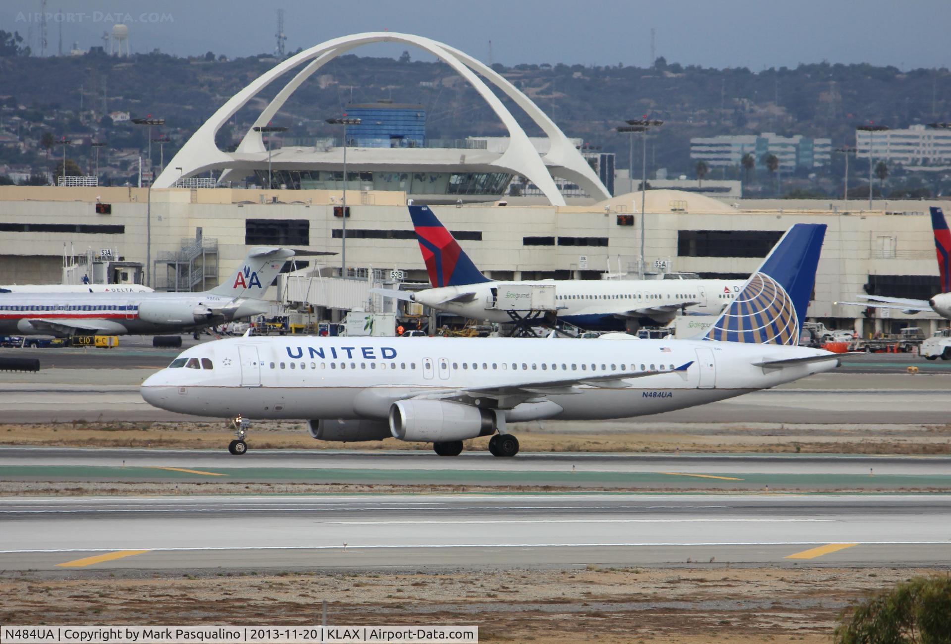 N484UA, 2001 Airbus A320-232 C/N 1609, Airbus A320