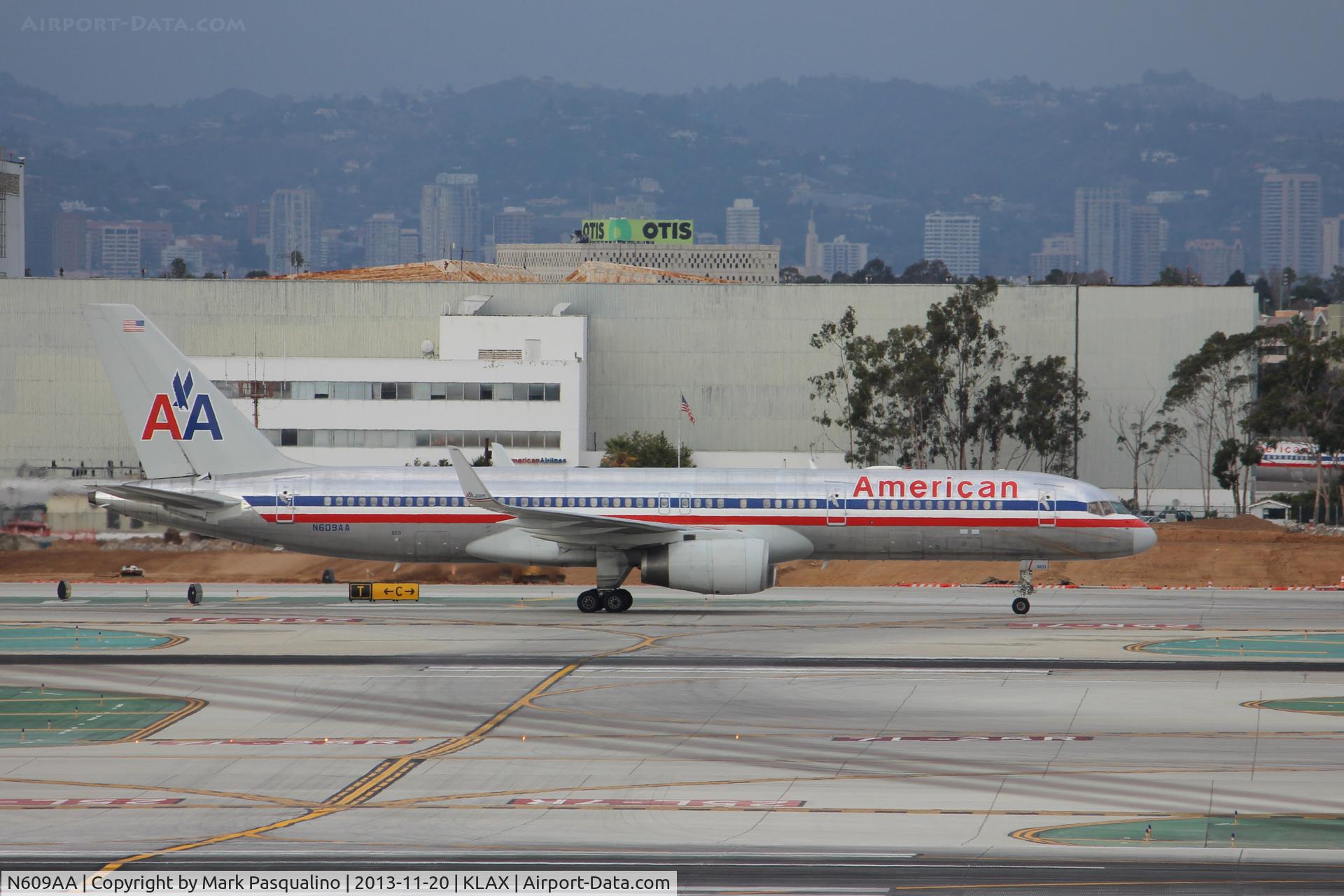 N609AA, 1996 Boeing 757-223 C/N 27447, Boeing 757-200