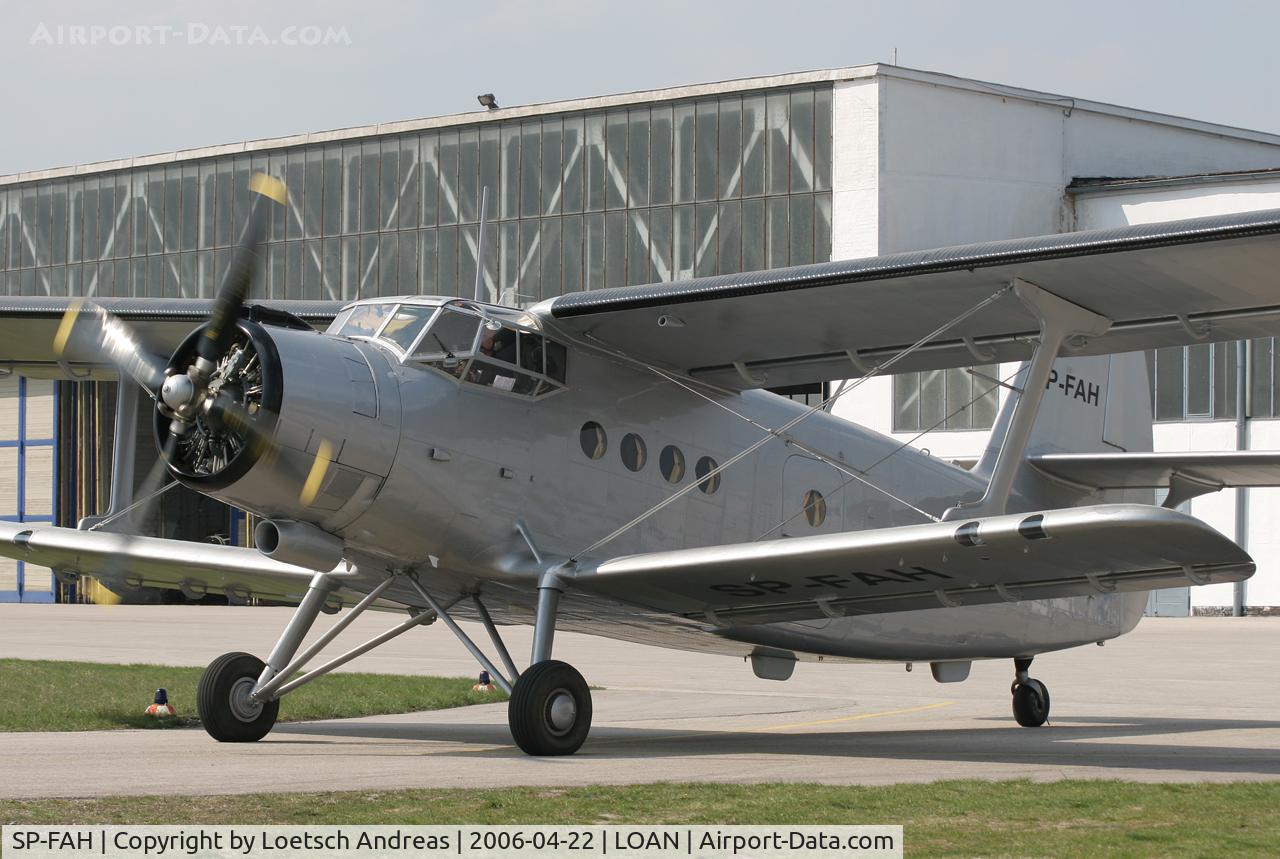 SP-FAH, Antonov An-2 C/N 1G233-22, Antonov - Classicwings.at