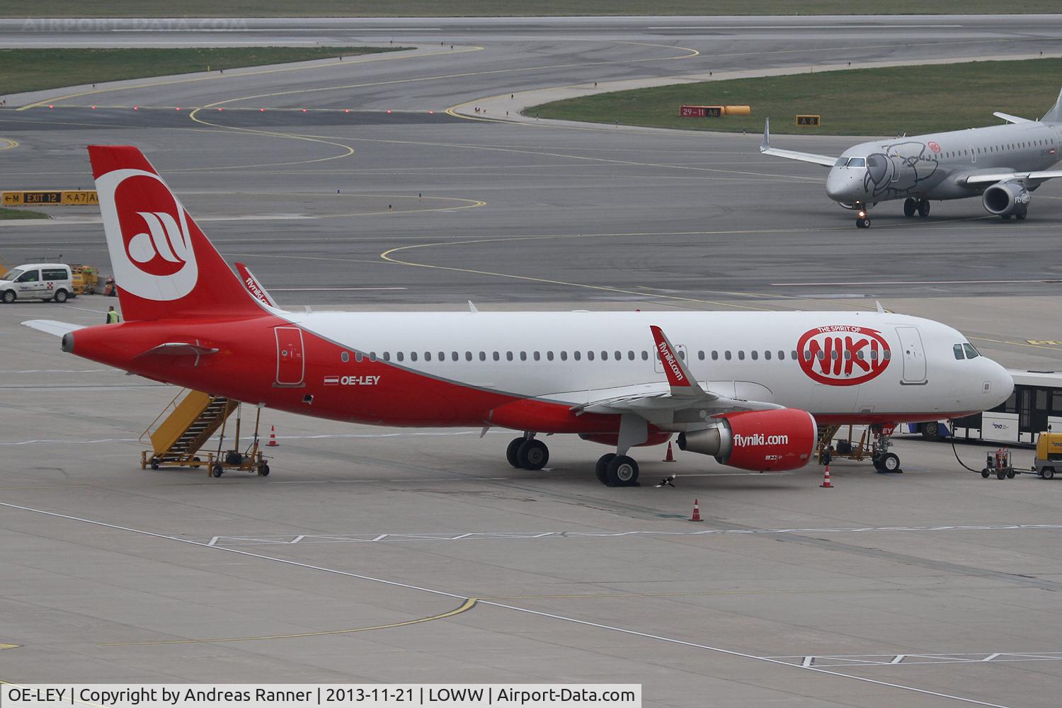 OE-LEY, 2013 Airbus A320-214 C/N 5648, Niki Airbus A320