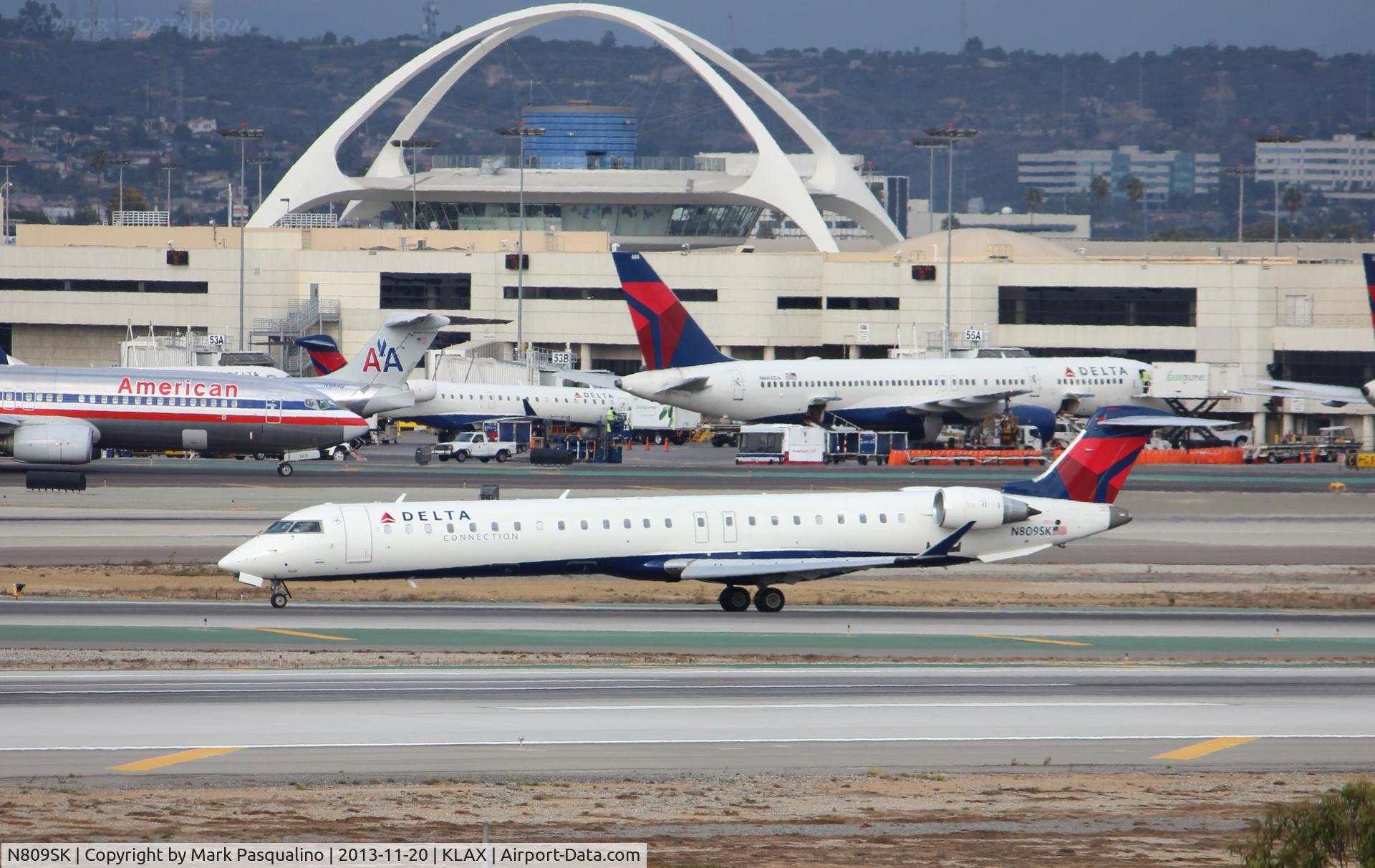 N809SK, 2006 Bombardier CRJ-900ER (CL-600-2D24) C/N 15086, CL600-2D24