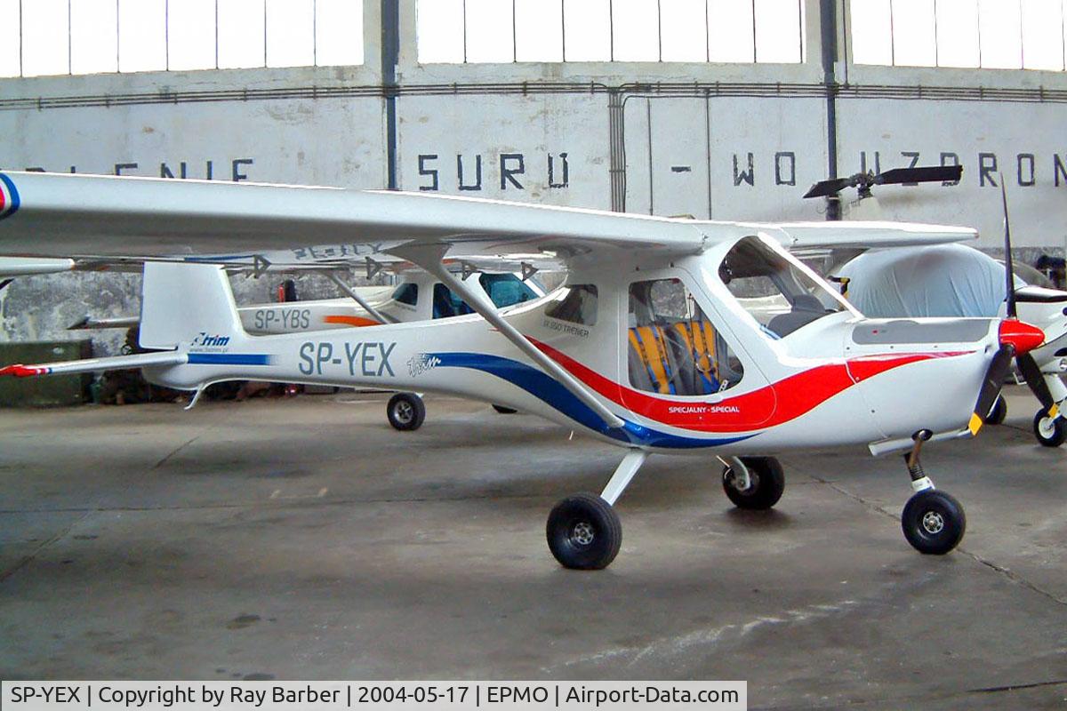 SP-YEX, 2004 3XTrim EOL Special UL-06 C/N E44, 3XTrim EOL-Special UL-06 [E-44] Modlin~SP 17/05/2004