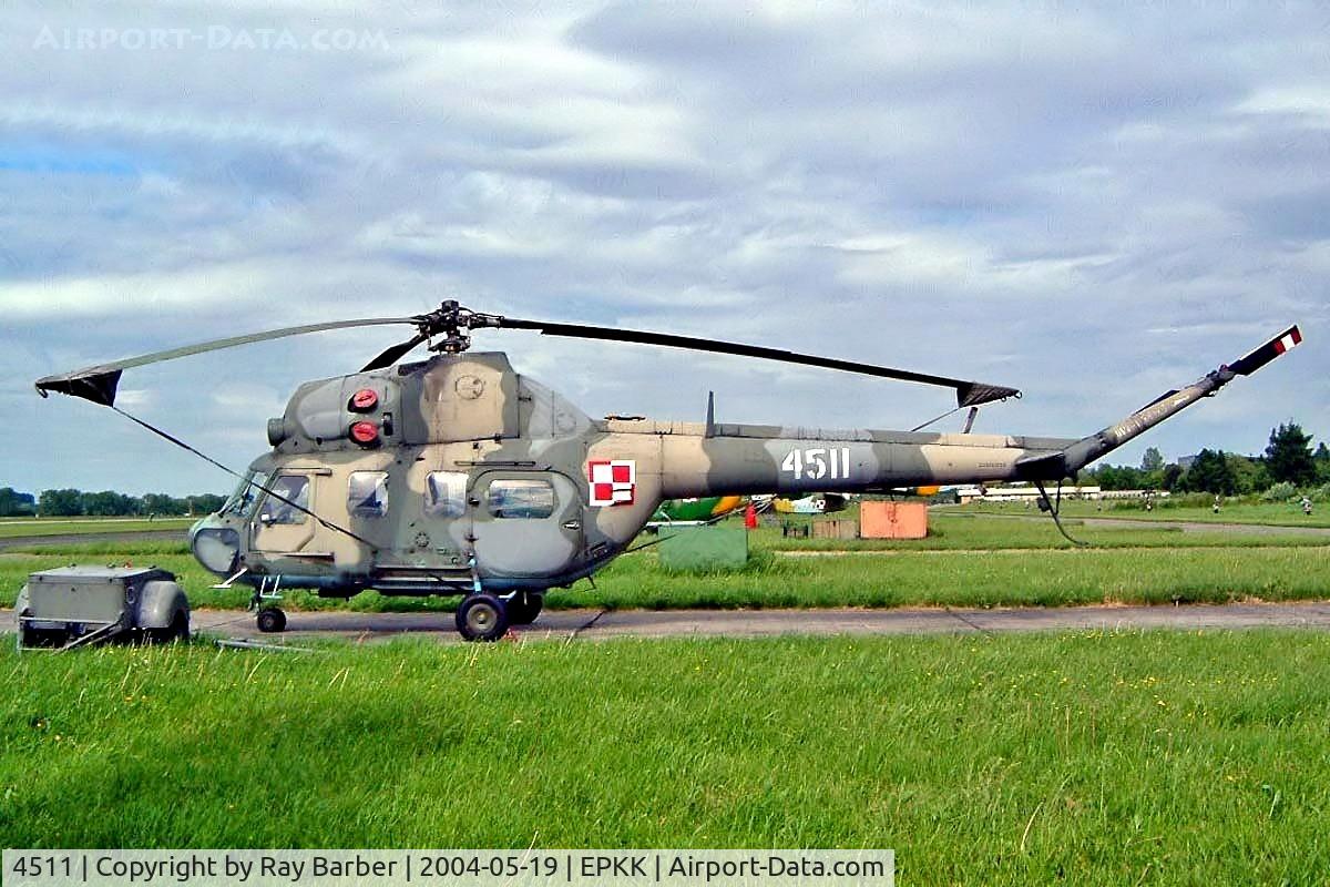 4511, Mil Mi-2RL C/N 554511125, Mil Mi-2RL Hoplite [554511125] (Polish Air Force) Cracow-Balice (John Paul II International)~SP 19/05/2004