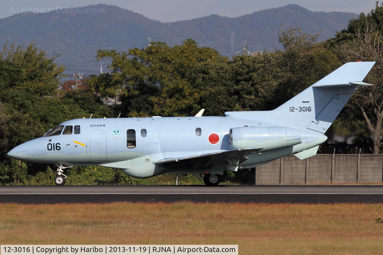 12-3016, 2000 Raytheon Aircraft Company Hawker 800 C/N 258427, U-125A; a search and rescue aircraft. Belonging to the Training SQ of JASDF Air Rescue Wing.