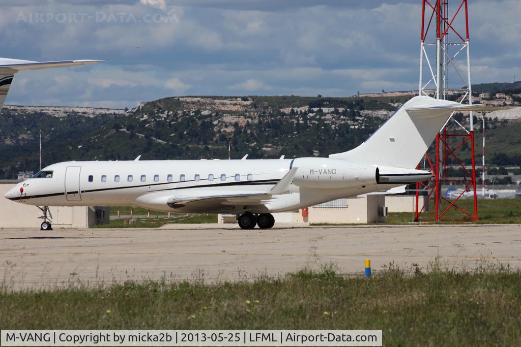 M-VANG, 2010 Bombardier BD-700-1A10 Global Express C/N 9349, Parked