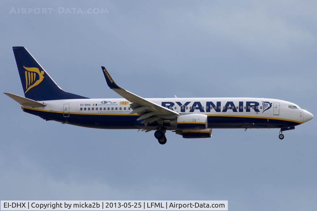 EI-DHX, 2005 Boeing 737-8AS C/N 33585, Landing
