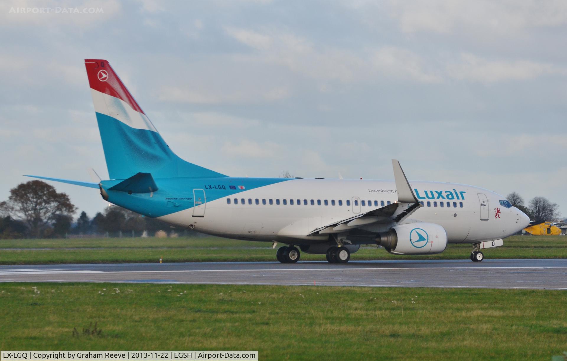 LX-LGQ, 2004 Boeing 737-7C9 C/N 33802, About to depart.