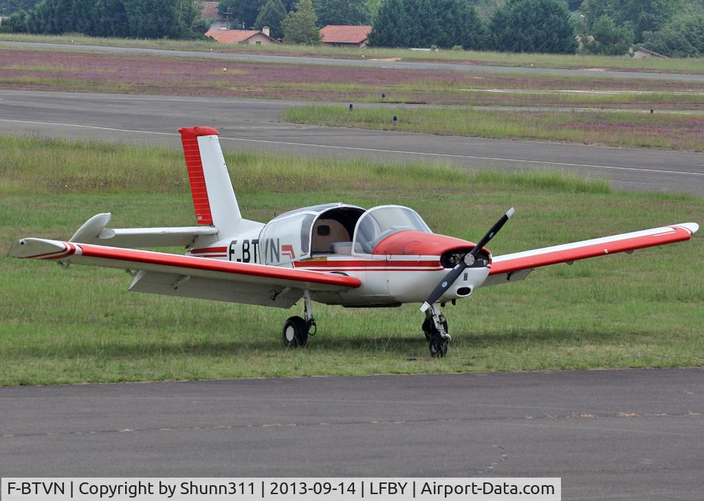 F-BTVN, Socata MS-880B Rallye Club C/N 2120, Parked at the Airclub