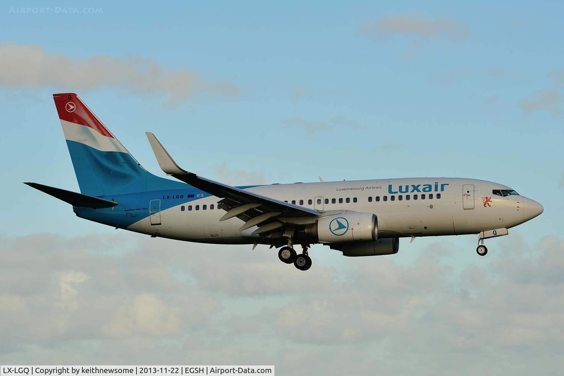 LX-LGQ, 2004 Boeing 737-7C9 C/N 33802, Returning from air test !