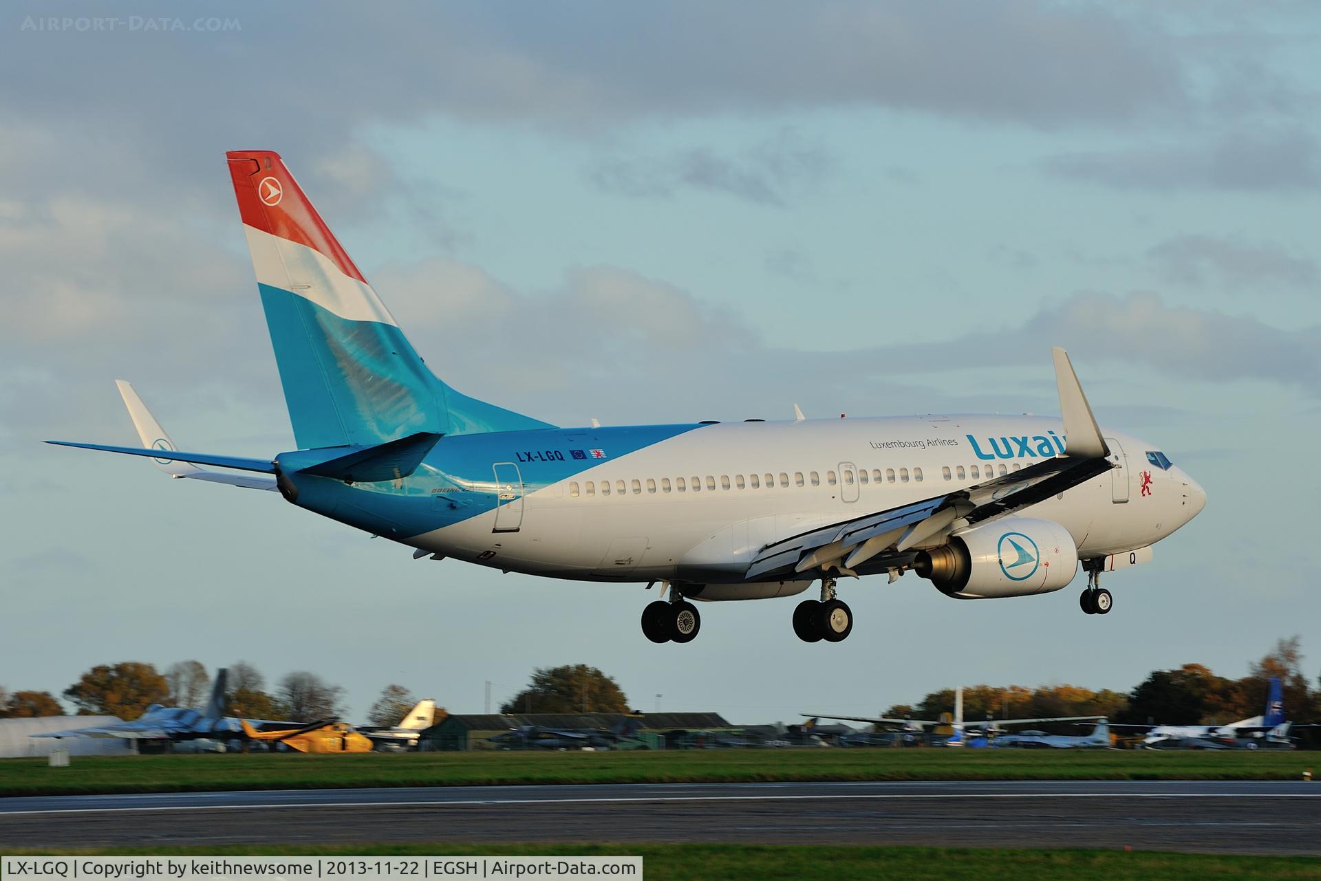 LX-LGQ, 2004 Boeing 737-7C9 C/N 33802, Returning from air test !