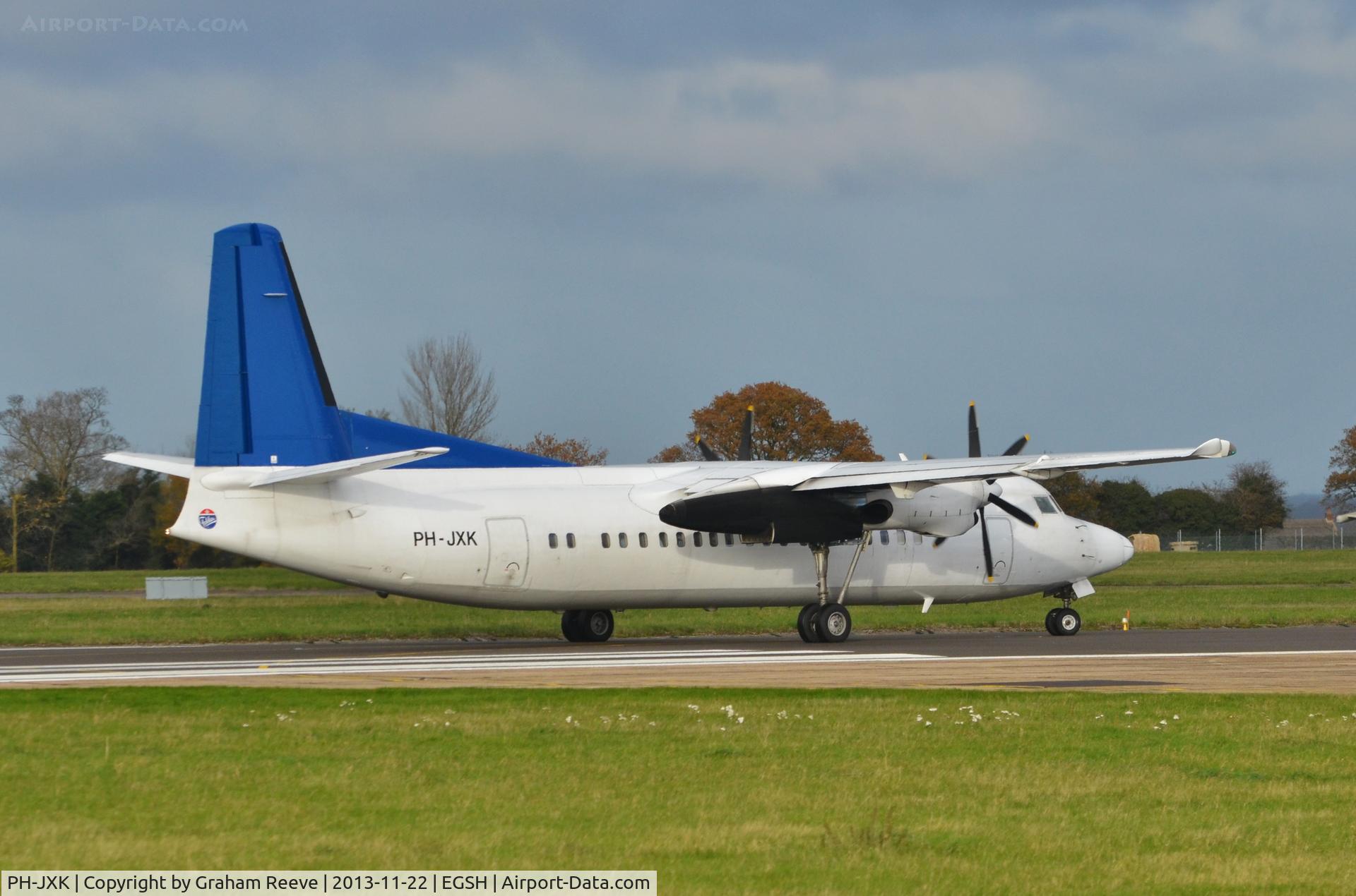 PH-JXK, 1991 Fokker 50 C/N 20233, About to depart.