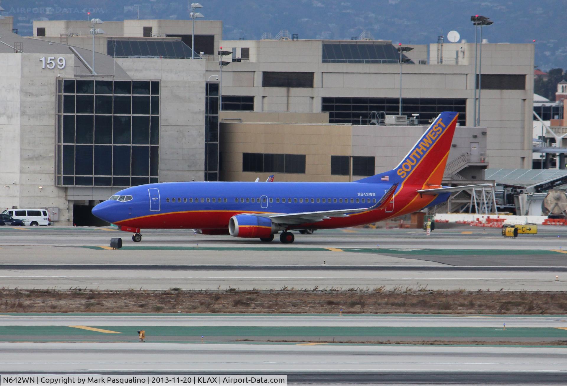 N642WN, 1997 Boeing 737-3H4 C/N 27715, Boeing 737-300