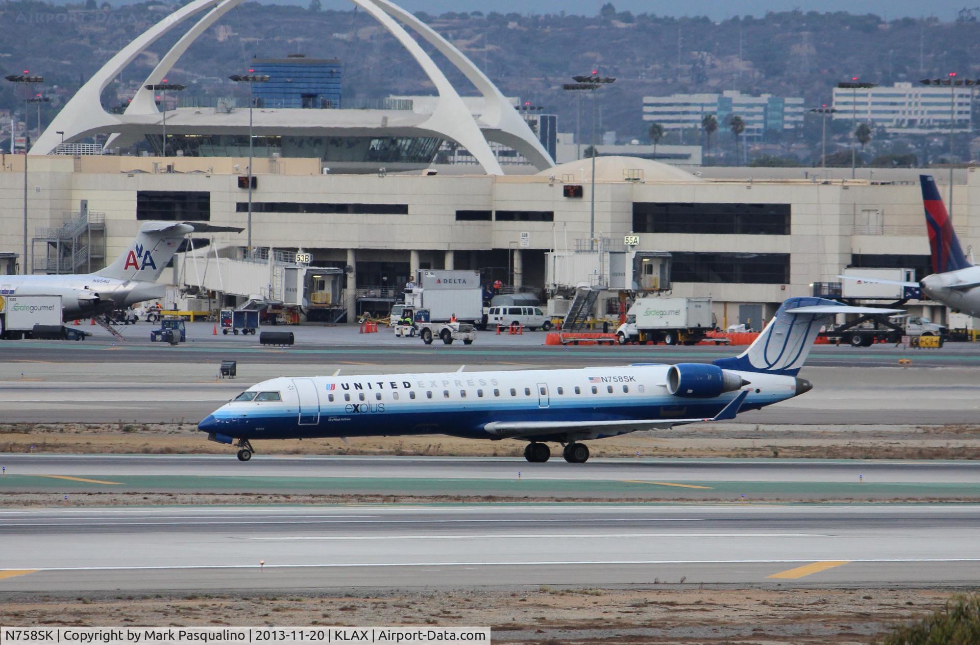 N758SK, 2005 Bombardier CRJ-701ER (CL-600-2C10) Regional Jet C/N 10222, CL-600-2C10