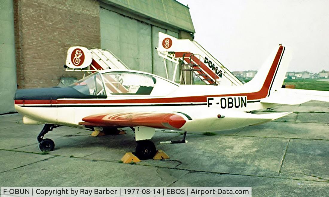 F-OBUN, Wassmer WA-40A Super IV C/N 71, Wassmer WA.40A Super IV [71] Ostend-Oostende~OO 14/08/1977. Taken from a slide.