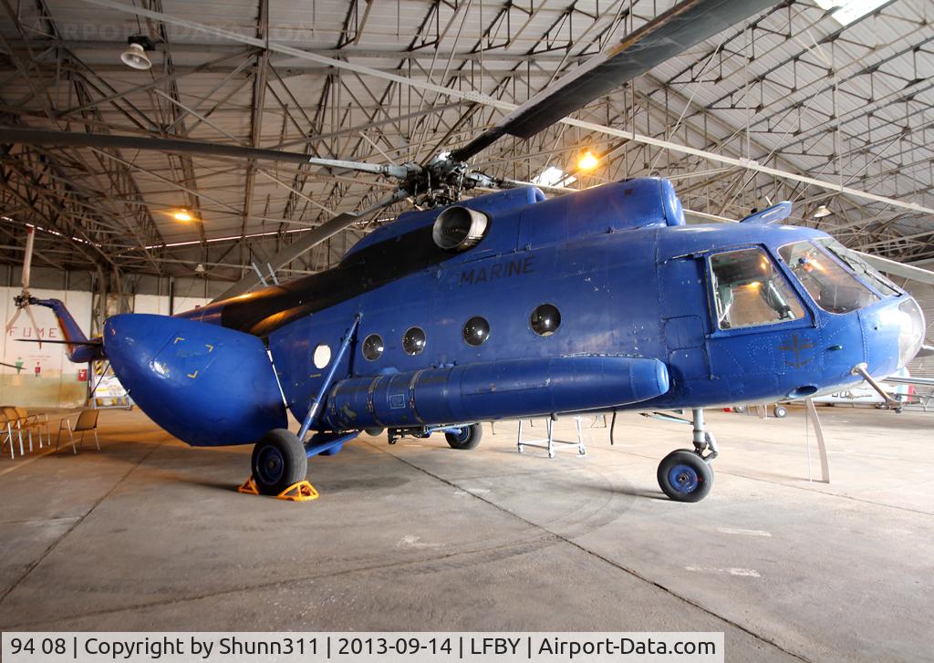 94 08, Mil Mi-8TB Hip C/N 10568, Preserved inside Dax ALAT Museum...