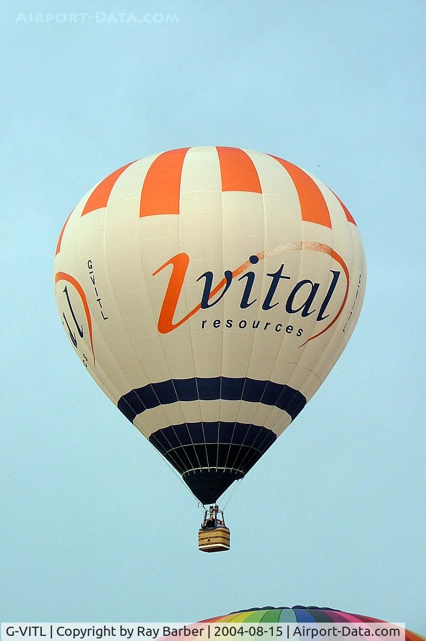 G-VITL, 2000 Lindstrand Balloons Ltd LBL 105A C/N 720, Lindstrand LBL-105A [720] Ashton Court~G 15/08/2004