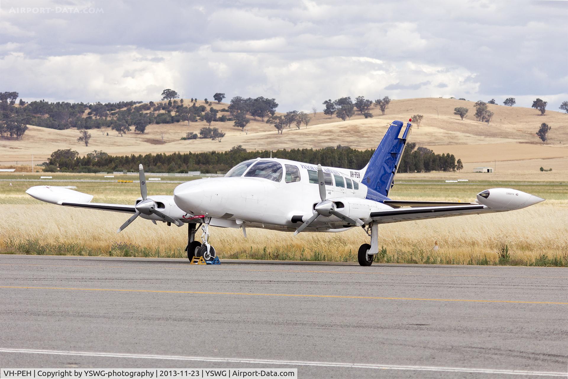 VH-PEH, Cessna 402B C/N 402B0913, Panorama Airways (VH-PEH) Cessna 402B parked in the general aviation area at Wagga Wagga Airport.