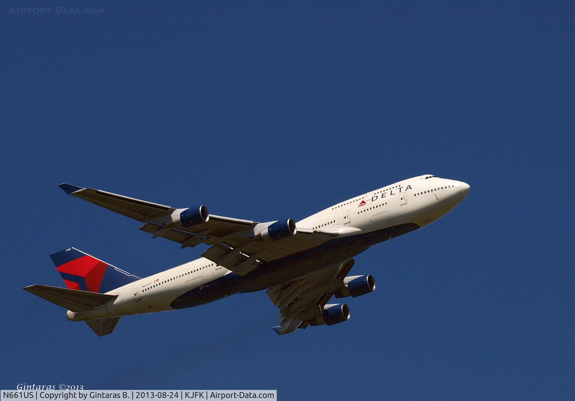 N661US, 1989 Boeing 747-451 C/N 23719, After take off from 13R