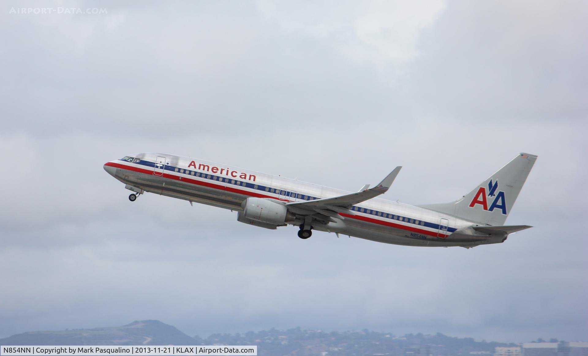 N854NN, 2010 Boeing 737-823 C/N 33214, Boeing 737-800