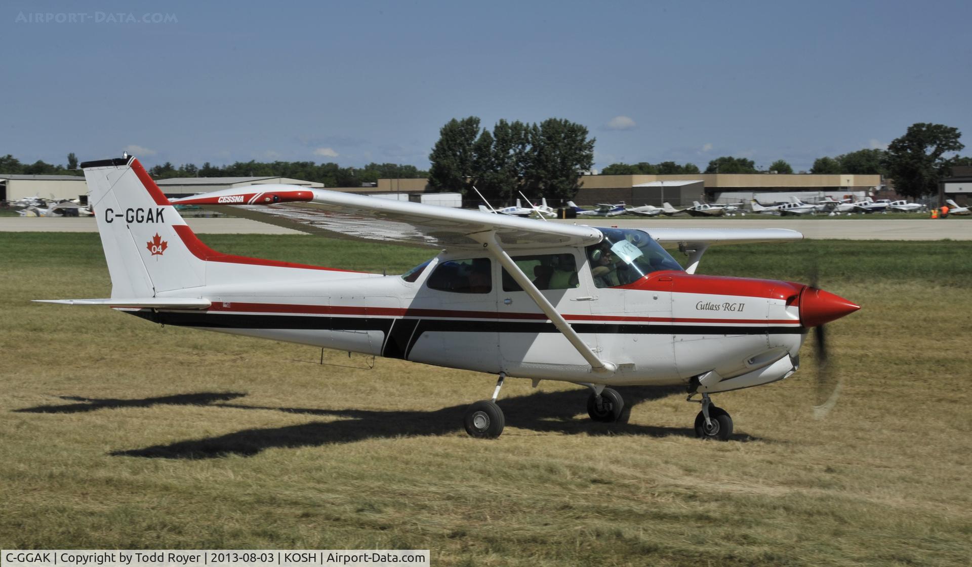 C-GGAK, 1980 Cessna 172RG Cutlass RG C/N 172RG0424, Airventure 2013