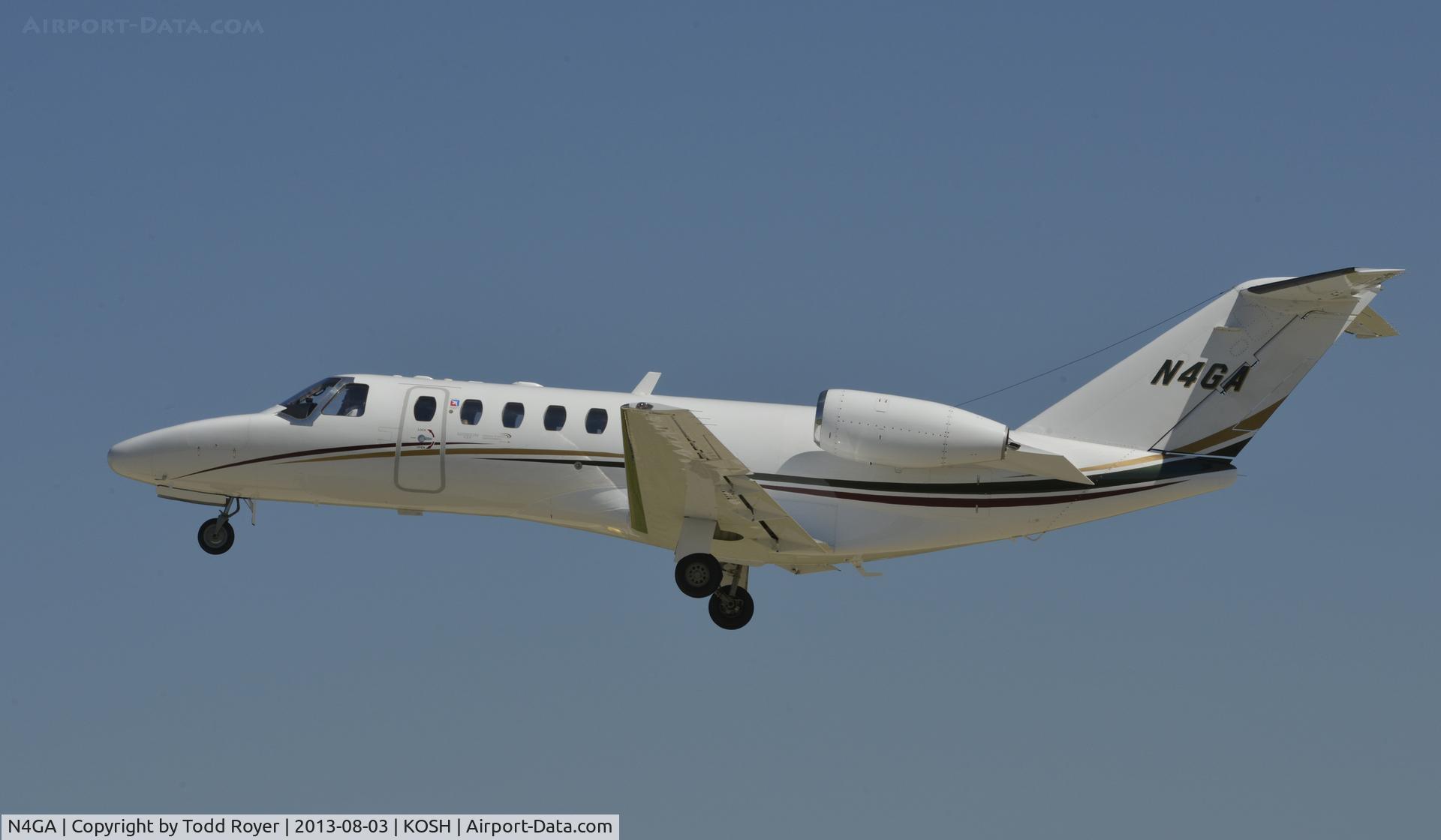 N4GA, 2005 Cessna 525B CitationJet CJ3 C/N 525B0055, Airventure 2013