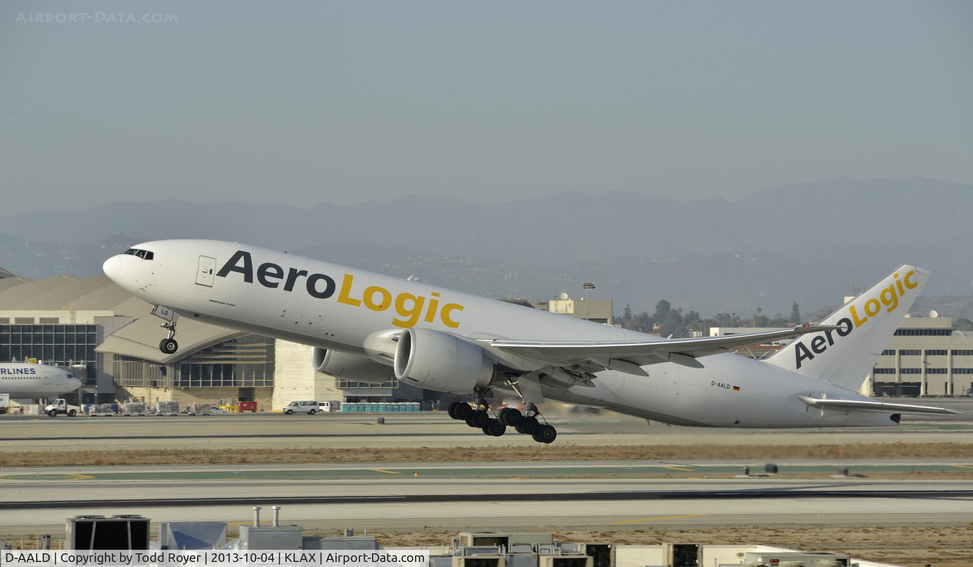 D-AALD, 2009 Boeing 777-FZN C/N 36004, Departing LAX