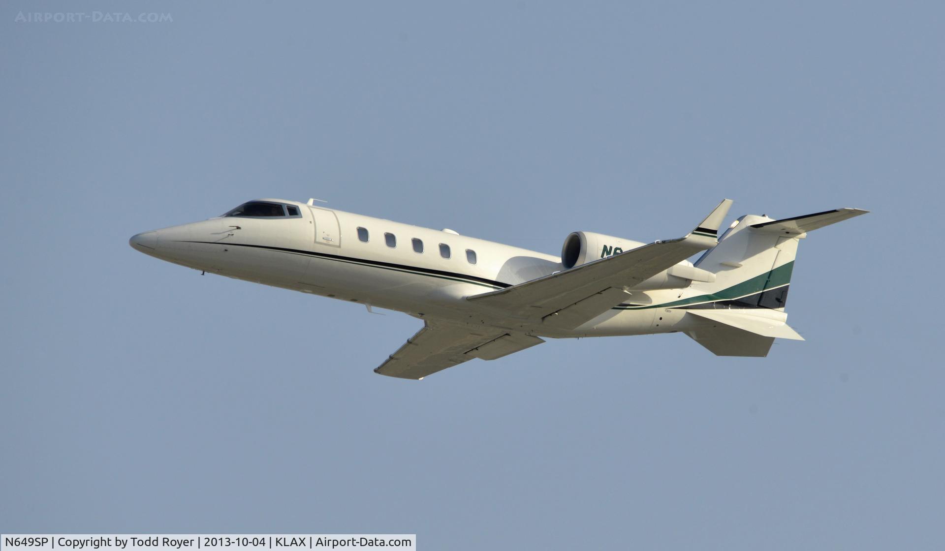 N649SP, Learjet Inc 60 C/N 390, Departing LAX