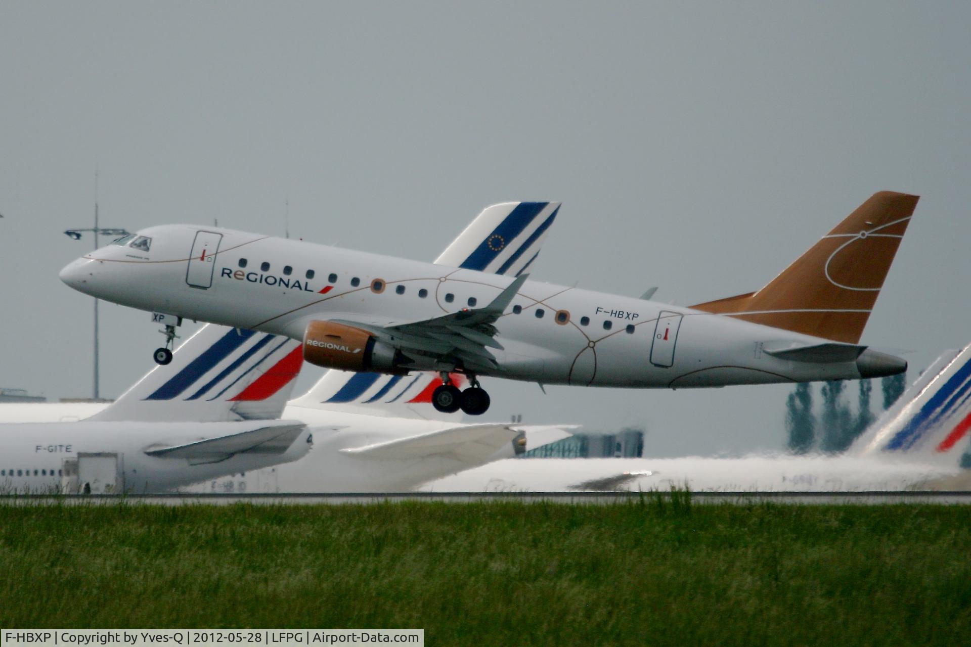 F-HBXP, 2004 Embraer 170LR (ERJ-170-100LR) C/N 17000036, Embraer ERJ-170ST, Take-off Rwy 26R, Roissy Charles De Gaulle Airport (LFPG-CDG)