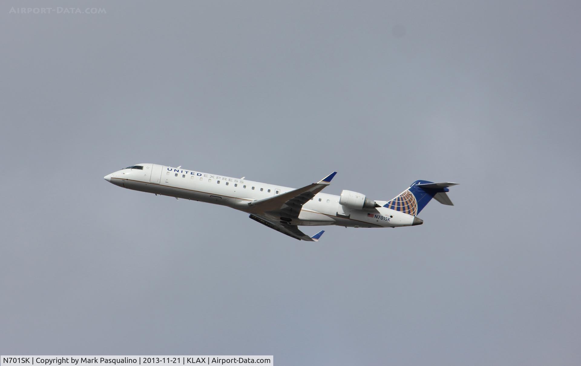 N701SK, 2004 Bombardier CRJ-700 (CL-600-2C10) Regional Jet C/N 10133, CL-600-2C10