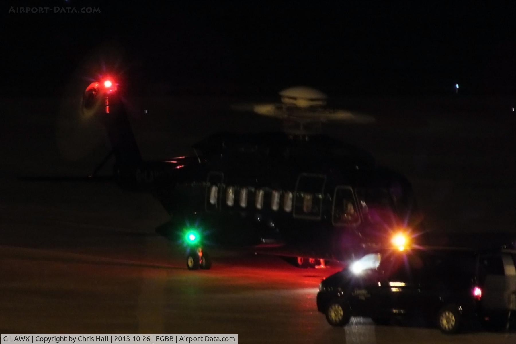G-LAWX, 2004 Sikorsky S-92A C/N 920007, late evening arrival with some VIP's on board