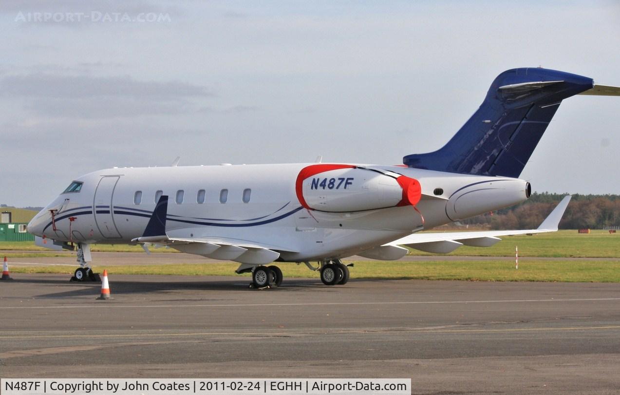 N487F, 2007 Bombardier Challenger 300 (BD-100-1A10) C/N 20152, Parked at Signatures
