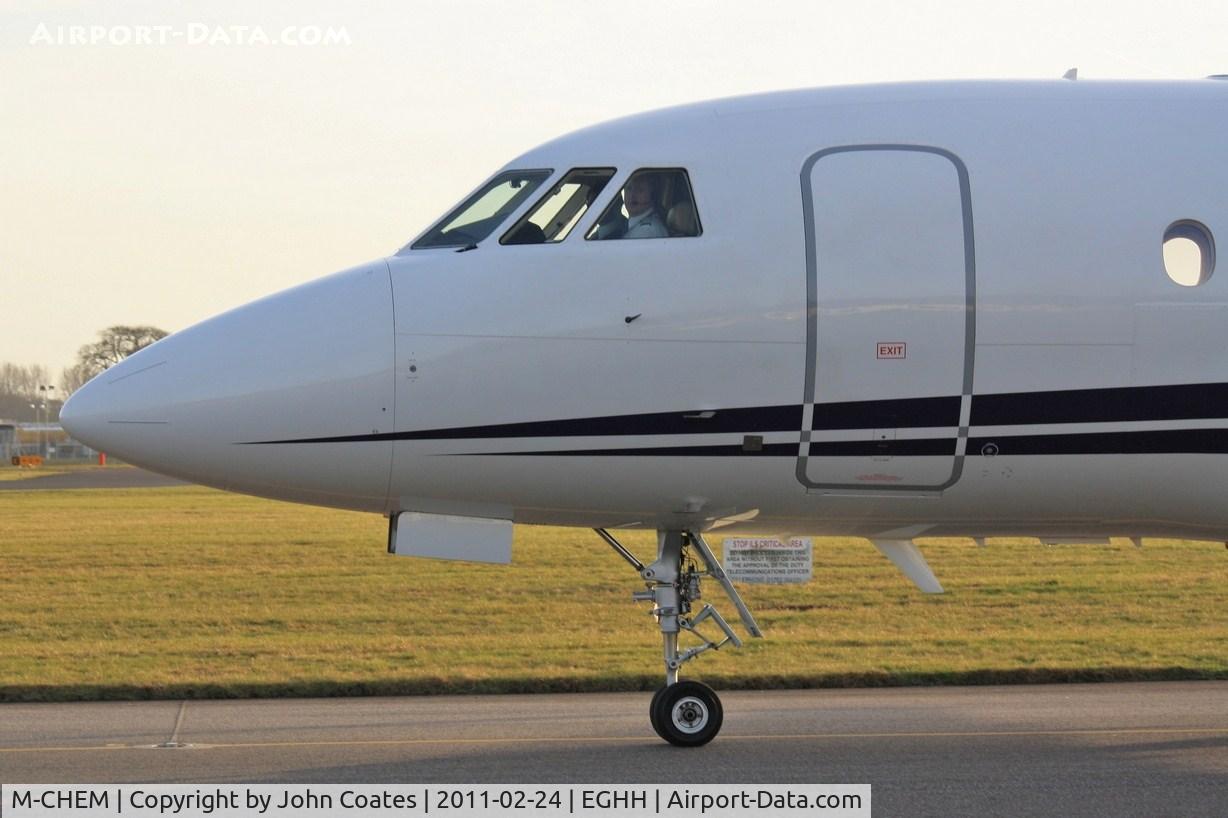 M-CHEM, 2007 Dassault Falcon 2000EX C/N 128, Close up whilst waiting to depart