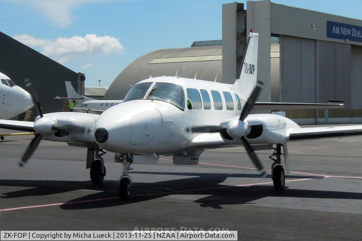 ZK-FOP, Piper PA-31-350 Chieftain C/N 31-7405227, At Auckland