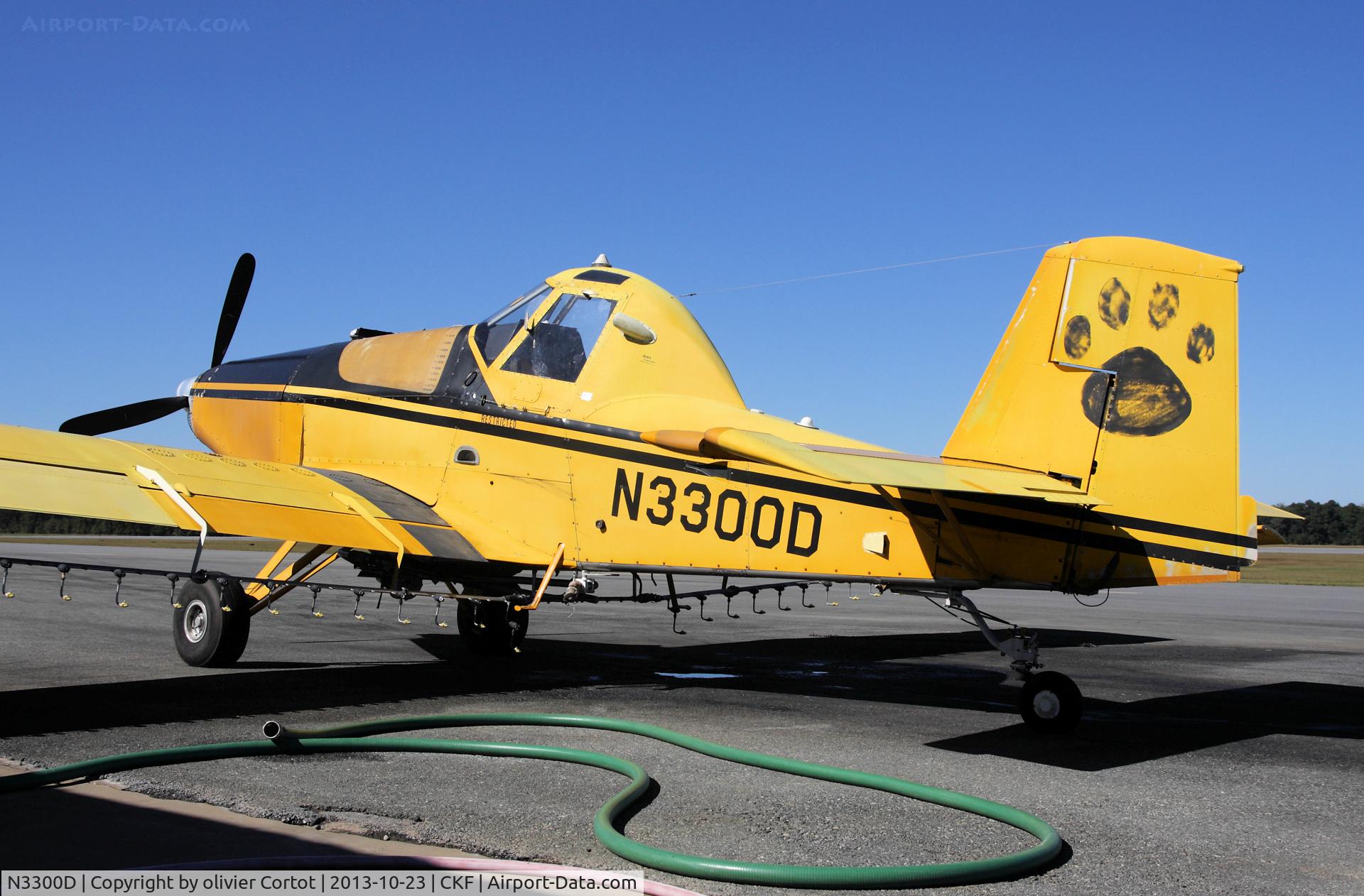 N3300D, 1996 Ayres S2R-R1340 Thrush C/N R1340-035, Waiting for a job