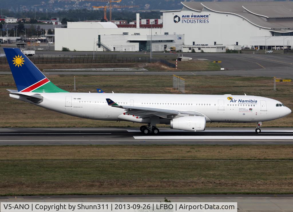 V5-ANO, 2013 Airbus A330-243 C/N 1451, Delivery day...