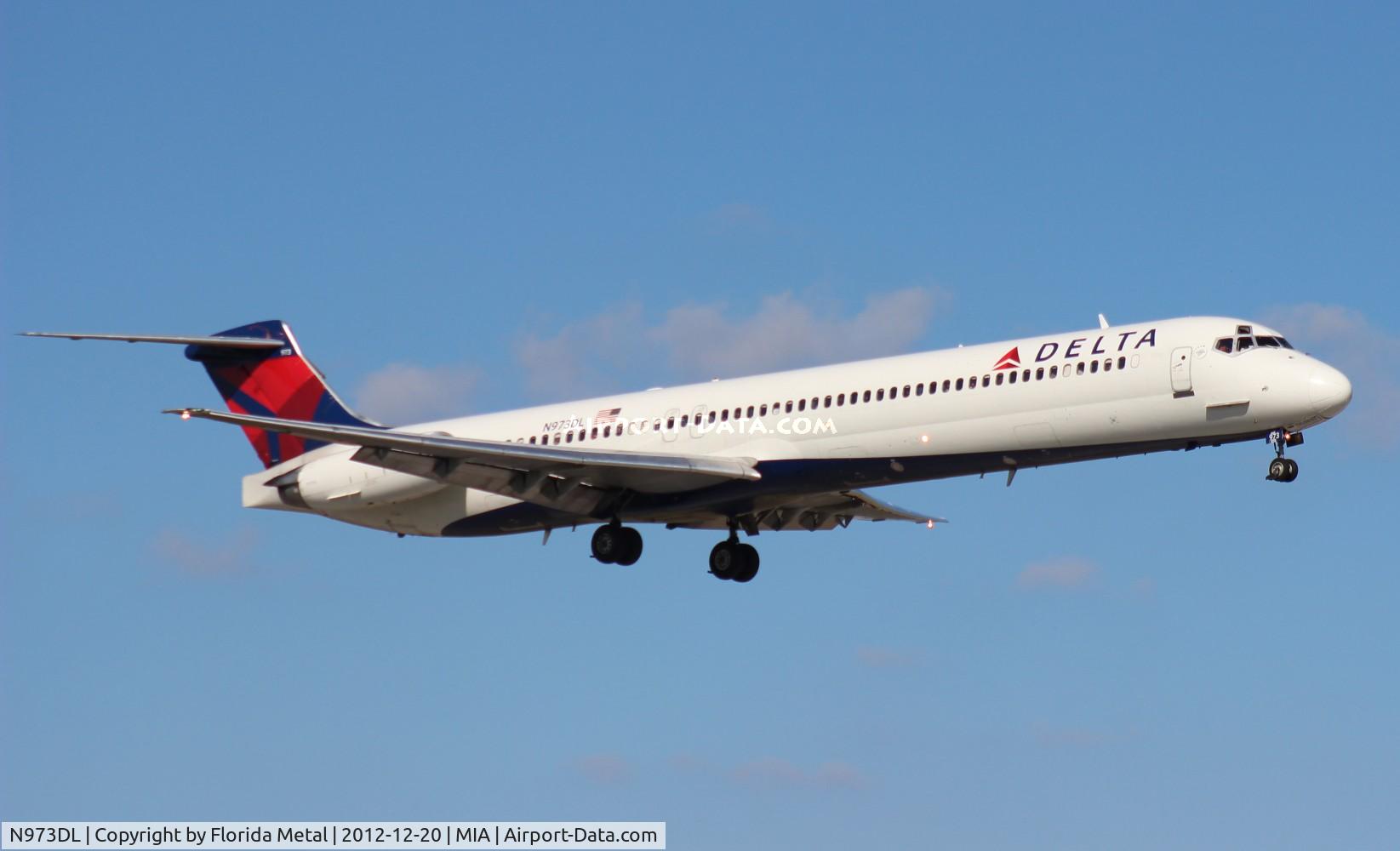 N973DL, 1991 McDonnell Douglas MD-88 C/N 53241, Delta MD-88